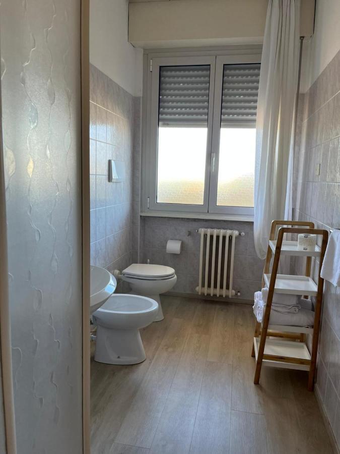 Albergo Aquila Lazise Exteriör bild
