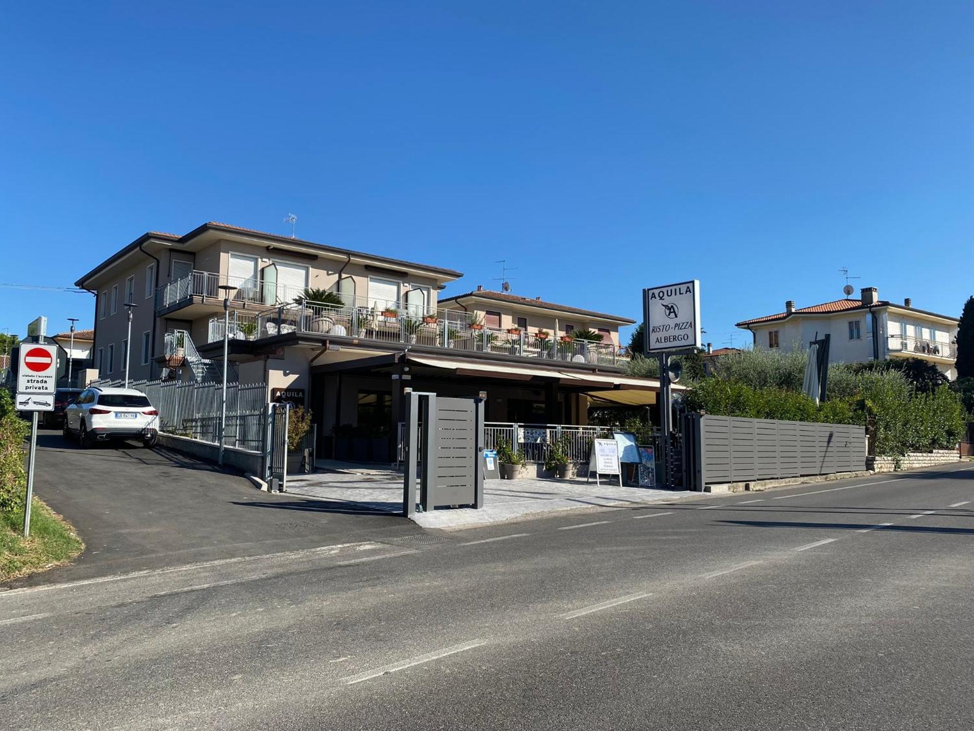 Albergo Aquila Lazise Exteriör bild
