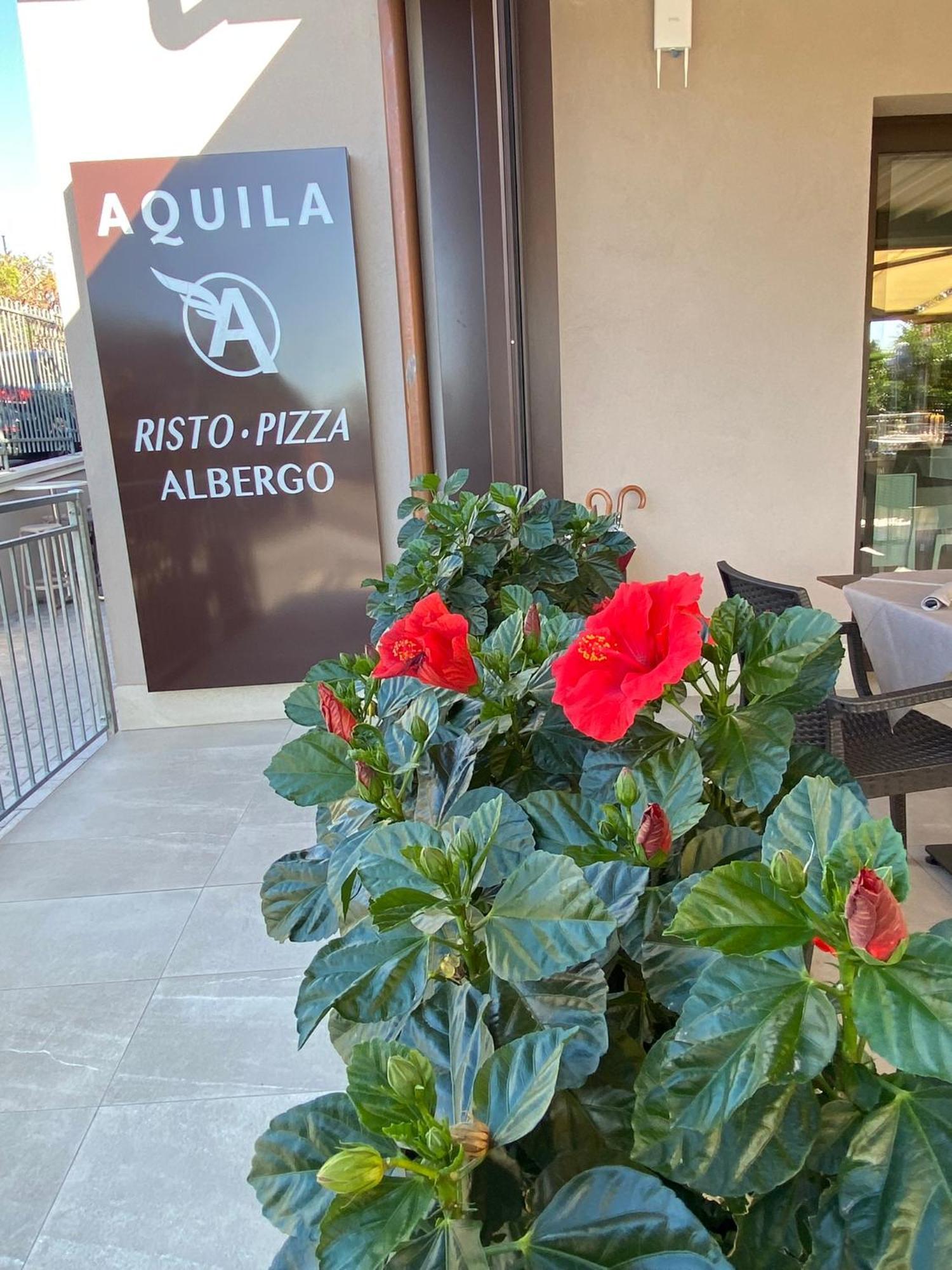 Albergo Aquila Lazise Exteriör bild